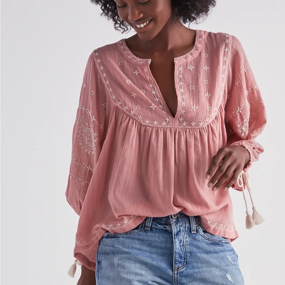 Lucky Brand Dusty Rose Embroidered Peasant Blouse